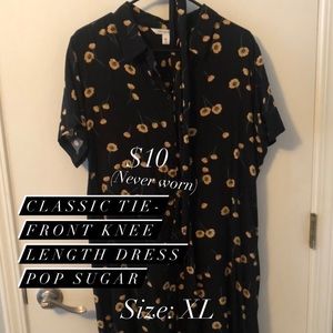 Classic tie-front knee length floral dress - XL